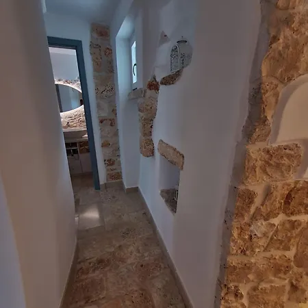Apartment Trullo Vignaiolo With Private Pool In Ostuni
