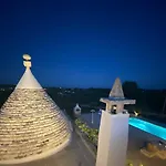 Trullo Vignaiolo With Private Pool In Lägenhet Ostuni