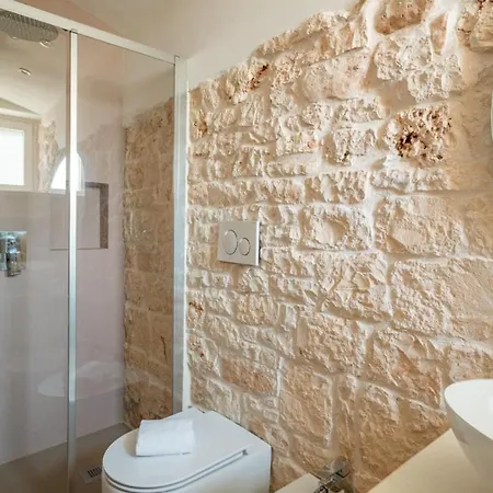 Trullo Vignaiolo With Private Pool In Appartement *